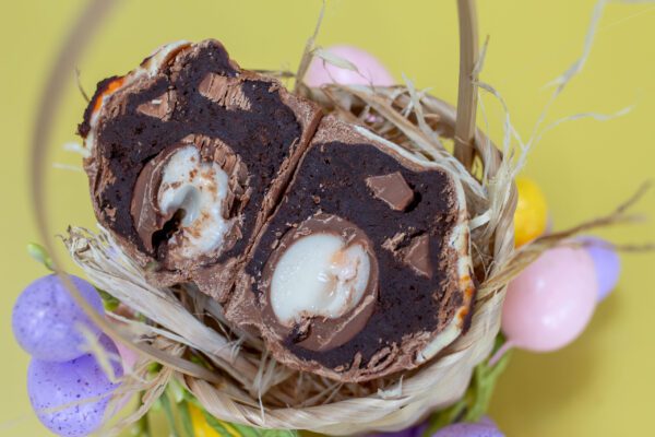 Creme egg brownie bomb