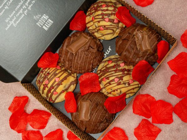 In Love Cookie box- available to buy now or pre-order for Valentines - Image 4